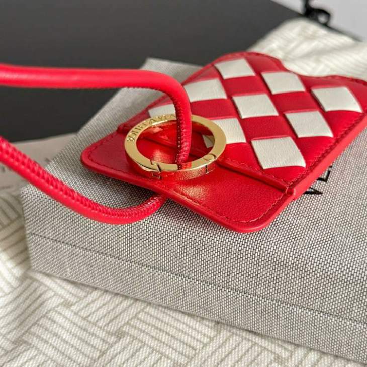 Picture of Bottega Veneta Handbags _SKUfw217830501fw